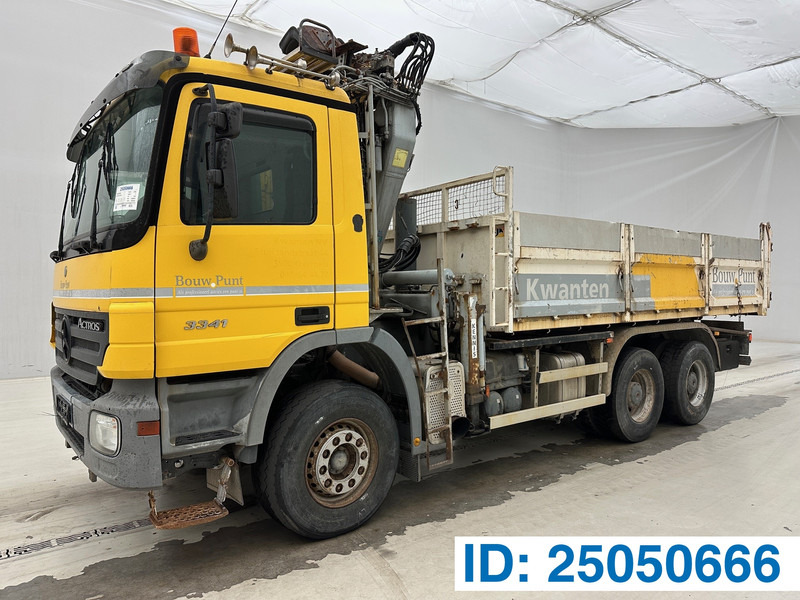 Mercedes-Benz Actros 3336 - 6x4 - Camión volquete, Camión grúa: foto 1 Mercedes-Benz Actros 3336 - 6x4 - Camión volquete, Camión grúa: foto 1