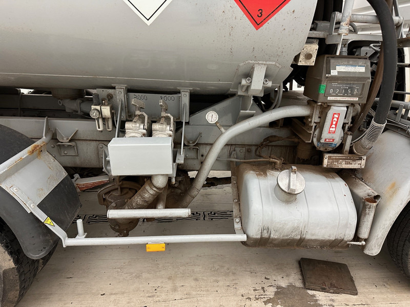 Renault Midliner S120 - Camión cisterna: foto 5 Renault Midliner S120 - Camión cisterna: foto 5