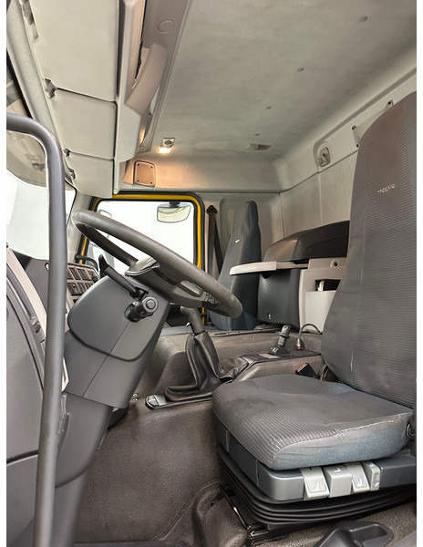 Camión caja cerrada Volvo FE 300 - 6x2: foto 9 Camión caja cerrada Volvo FE 300 - 6x2: foto 9