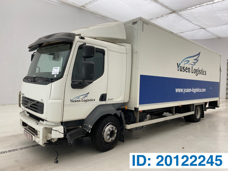 Volvo FL 240 - Camión caja cerrada: foto 1 Volvo FL 240 - Camión caja cerrada: foto 1