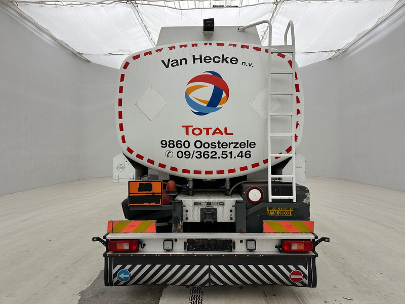 Volvo FM 300 - 6x2 - Camión cisterna: foto 5 Volvo FM 300 - 6x2 - Camión cisterna: foto 5