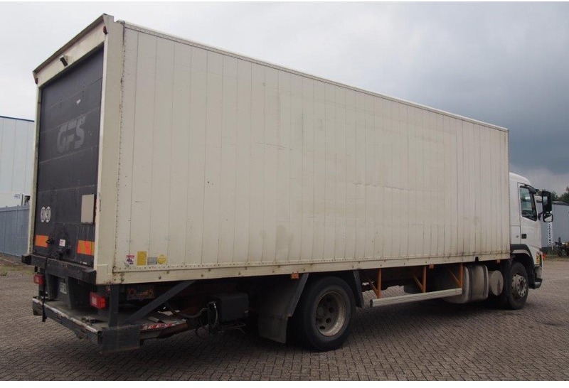 Volvo FM9.260* - Camión caja cerrada: foto 4 Volvo FM9.260* - Camión caja cerrada: foto 4
