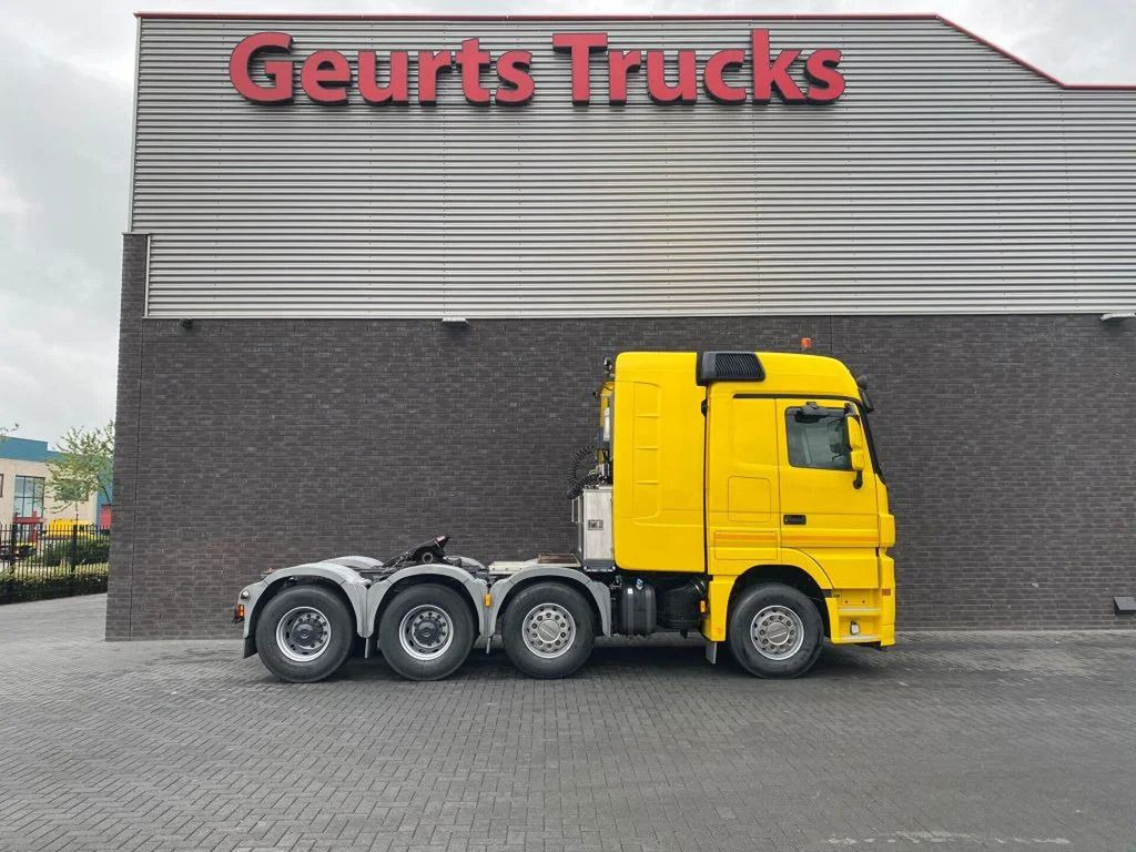 Mercedes-Benz Actros 4165 V8 8X4 SLT TITAN HEAVY DUTY TRACTOR - Cabeza tractora: foto 4 Mercedes-Benz Actros 4165 V8 8X4 SLT TITAN HEAVY DUTY TRACTOR - Cabeza tractora: foto 4