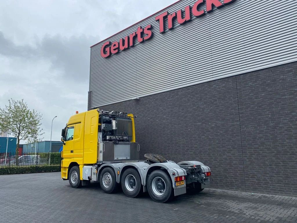 Mercedes-Benz Actros 4165 V8 8X4 SLT TITAN HEAVY DUTY TRACTOR - Cabeza tractora: foto 3 Mercedes-Benz Actros 4165 V8 8X4 SLT TITAN HEAVY DUTY TRACTOR - Cabeza tractora: foto 3