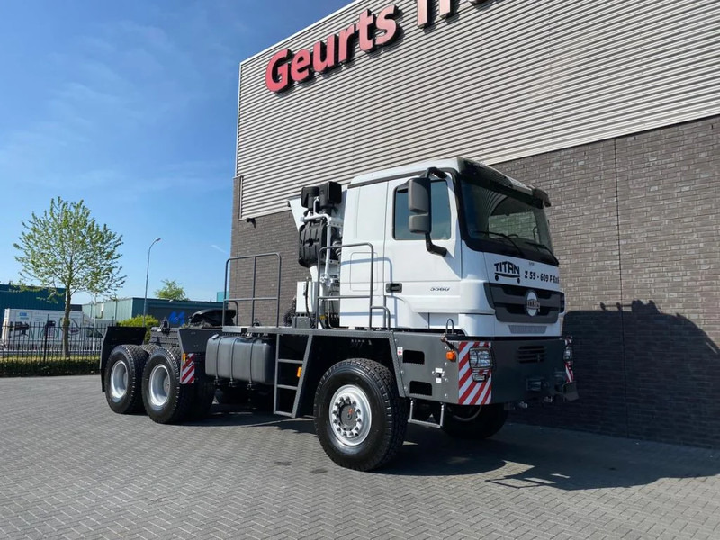 Mercedes-Benz TITAN 5560 Z52-600 F TITAN 5560 Z52-600 F 6X6 HEAVY-DUTY TRUCK - Cabeza tractora: foto 5 Mercedes-Benz TITAN 5560 Z52-600 F TITAN 5560 Z52-600 F 6X6 HEAVY-DUTY TRUCK - Cabeza tractora: foto 5