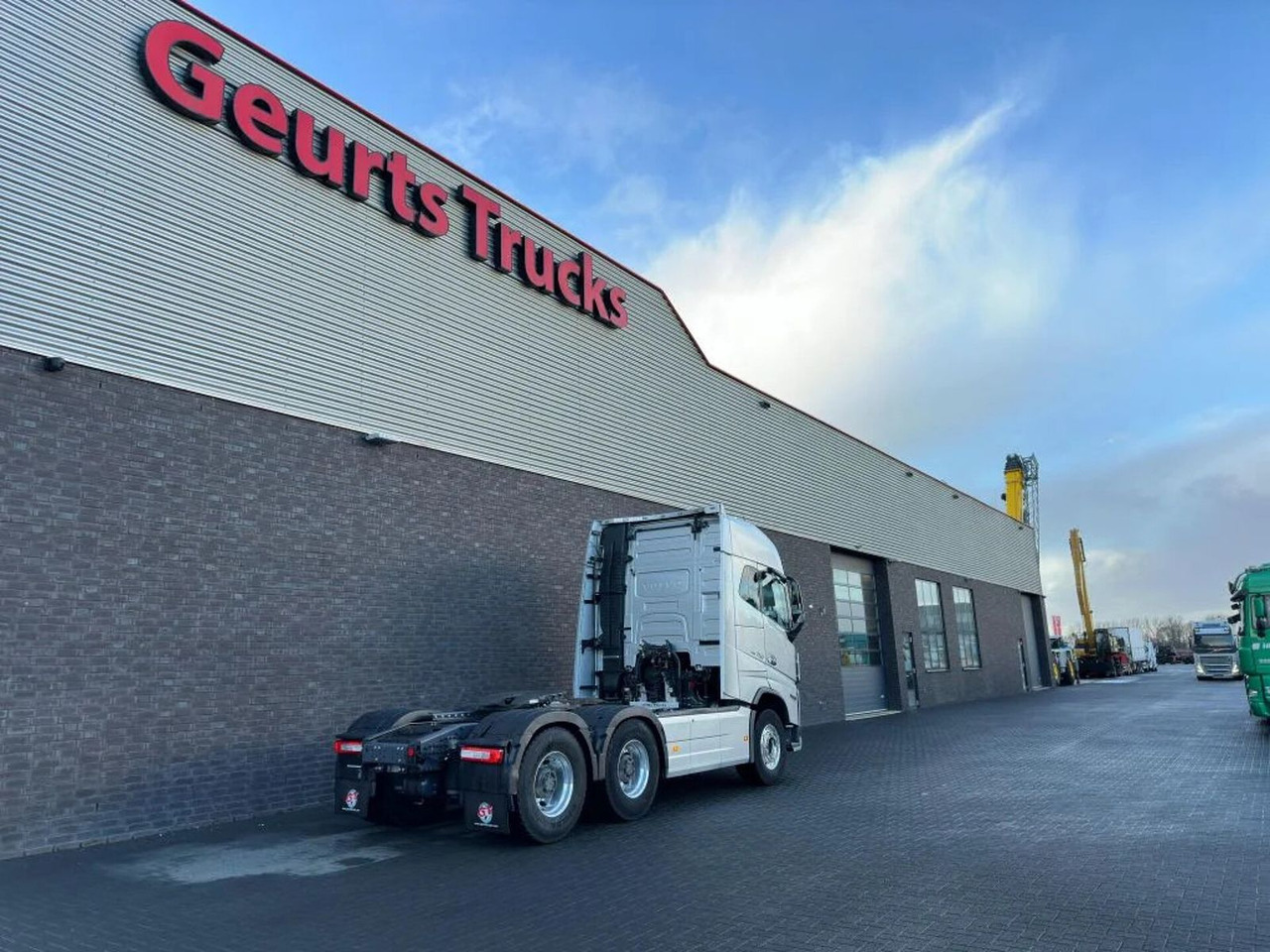 Volvo FH 16.750 6X4 TREKKER/TRACTOR/SZM EURO 6 HYDRAUL - Cabeza tractora: foto 5 Volvo FH 16.750 6X4 TREKKER/TRACTOR/SZM EURO 6 HYDRAUL - Cabeza tractora: foto 5