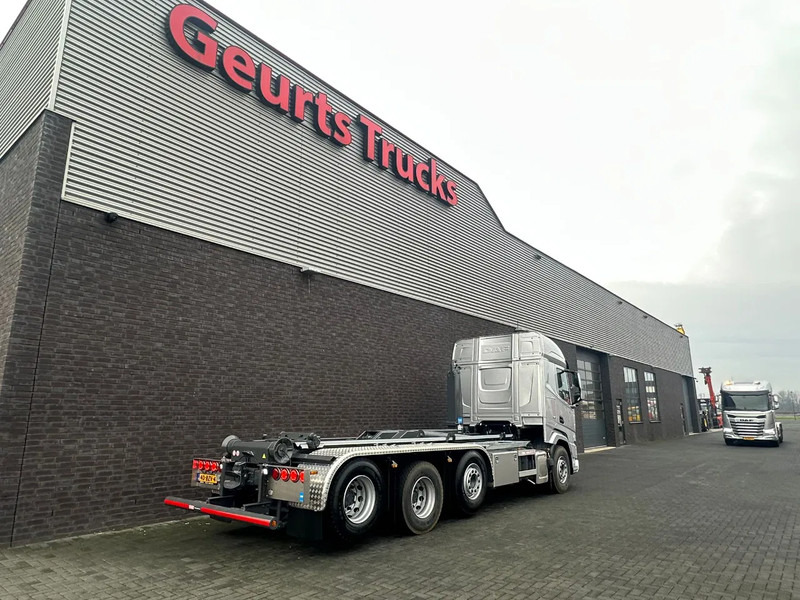 DAF XF 530 8X2 TRIPLE VDL S-30-6700 HAAKARMSYSTEEM/ABROLLKIPPER/HOOKLIFT/NIEUW/NEW - Camión multibasculante: foto 5 DAF XF 530 8X2 TRIPLE VDL S-30-6700 HAAKARMSYSTEEM/ABROLLKIPPER/HOOKLIFT/NIEUW/NEW - Camión multibasculante: foto 5