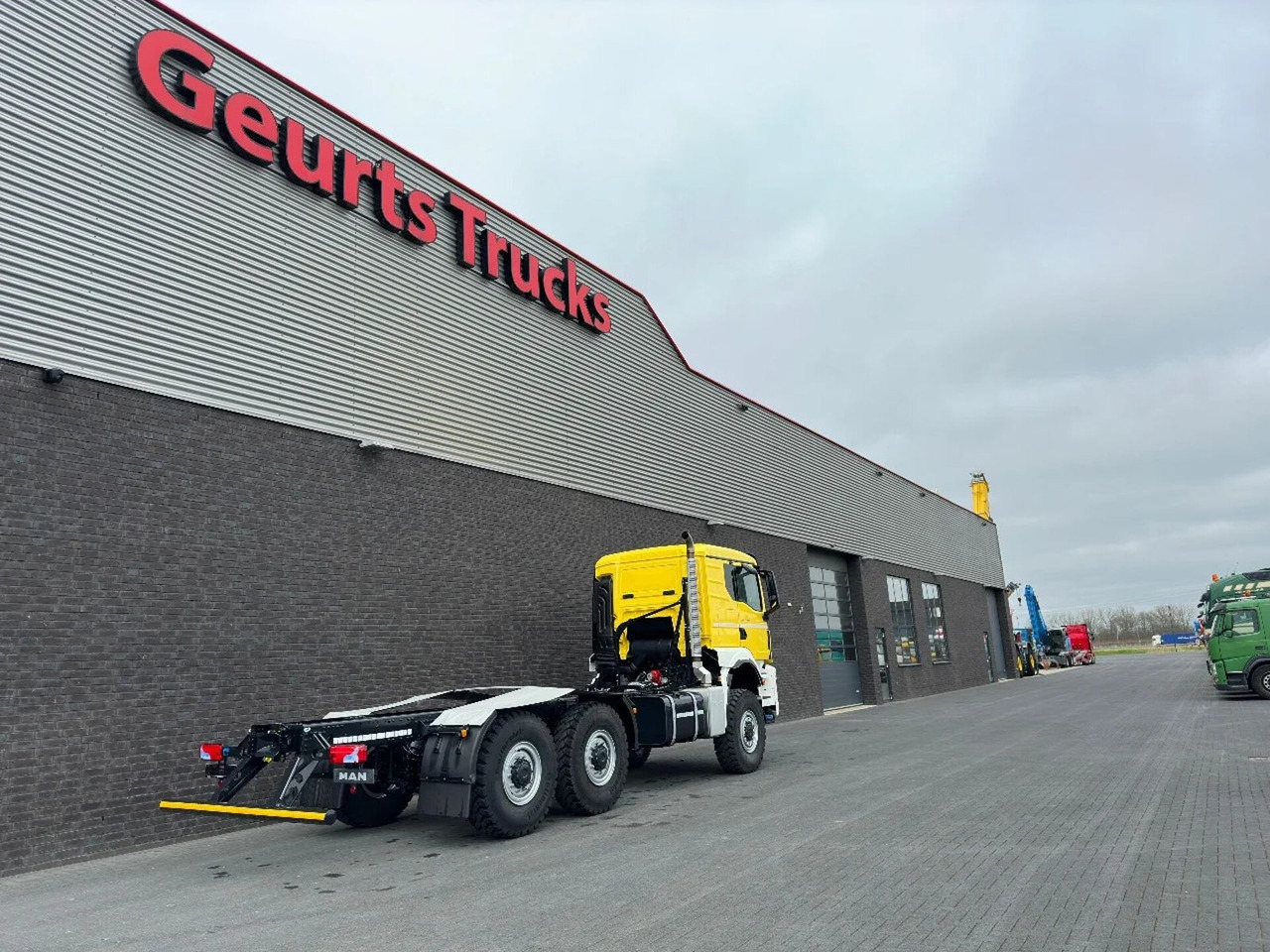 MAN TGS 33.540 6X6 BB CH HEAVY DUTY CHASSIS CABINE/N - Camión chasis: foto 5 MAN TGS 33.540 6X6 BB CH HEAVY DUTY CHASSIS CABINE/N - Camión chasis: foto 5