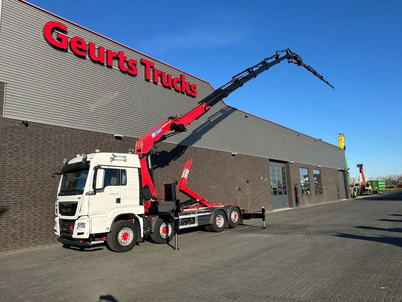 MAN TGS 35.510 8X4H-6BL HMF5020 RCS K6 + FLY-JIB FJ1 - Camión multibasculante, Camión grúa: foto 2 MAN TGS 35.510 8X4H-6BL HMF5020 RCS K6 + FLY-JIB FJ1 - Camión multibasculante, Camión grúa: foto 2