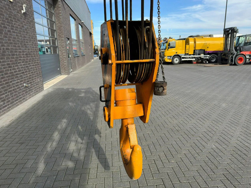 Grúa para terrenos difíciles Tadano GR-700E-1-00211 + JIB ROUGH TERRAIN CRANE/RT CRANE: foto 11