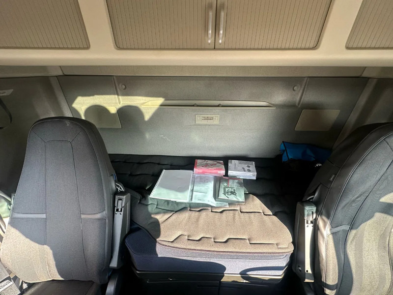 Camión grúa Volvo FH 500 8X4 RF-RT40G FASSI F1450R.2.8 + JIB L826 KRAAN/KRAN/CRANE/GRUA: foto 19