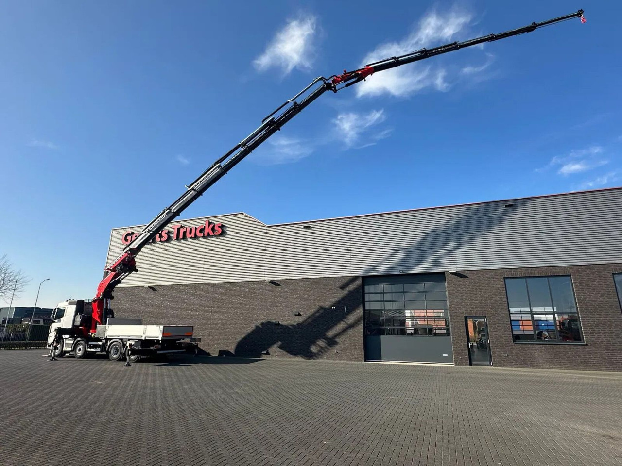 Volvo FH 500 8X4 RF-RT40G FASSI F1450R.2.8 + JIB L826 - Camión grúa: foto 4 Volvo FH 500 8X4 RF-RT40G FASSI F1450R.2.8 + JIB L826 - Camión grúa: foto 4