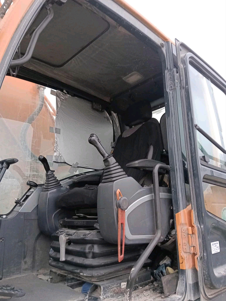 Leasing de Hyundai R 300 Hyundai R 300: foto 9