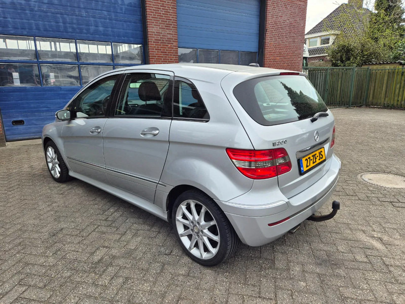 Mercedes-Benz B-Klasse 200 Automaat.trekhaak. - Coche: foto 4 Mercedes-Benz B-Klasse 200 Automaat.trekhaak. - Coche: foto 4