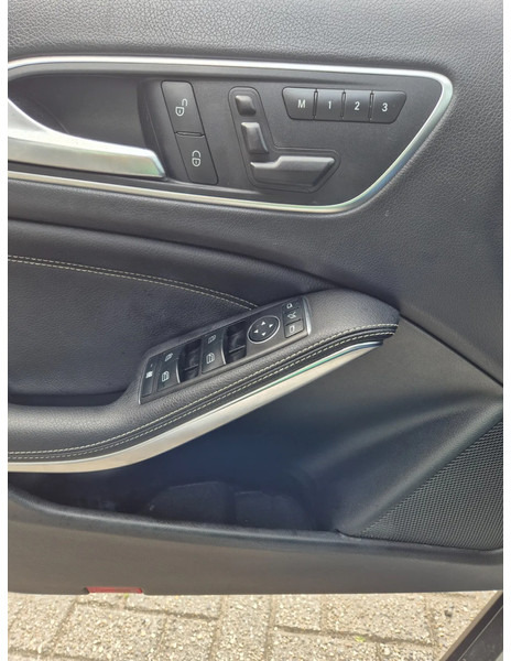 Coche Mercedes-Benz GLA 200 automaat Prestige: foto 8