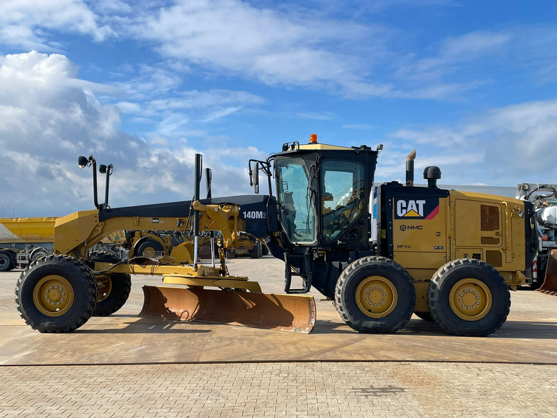 Caterpillar 140M2 - Grader: foto 1 Caterpillar 140M2 - Grader: foto 1