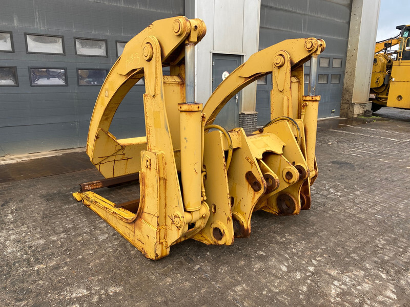 Caterpillar Logging forks Grapple to fit 980G / 980H - Pinza de manipulación: foto 1 Caterpillar Logging forks Grapple to fit 980G / 980H - Pinza de manipulación: foto 1
