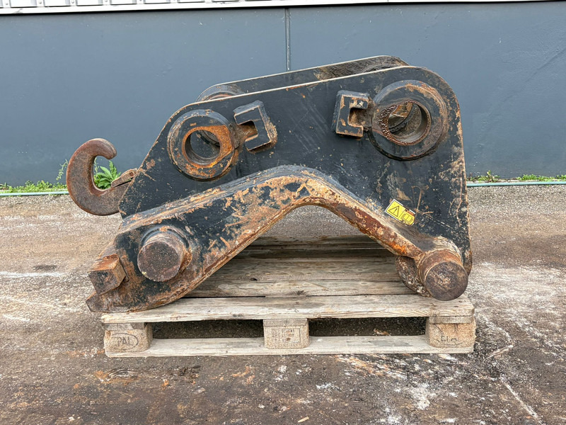 Caterpillar Quick Coupler CW70 for 374F - Acoplamiento rápido: foto 1 Caterpillar Quick Coupler CW70 for 374F - Acoplamiento rápido: foto 1