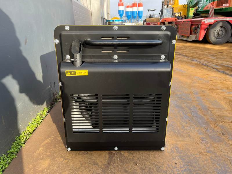 Leasing de Giga power PLD8500SE 8 kVA silent generator Giga power PLD8500SE 8 kVA silent generator: foto 8 Leasing de Giga power PLD8500SE 8 kVA silent generator Giga power PLD8500SE 8 kVA silent generator: foto 8
