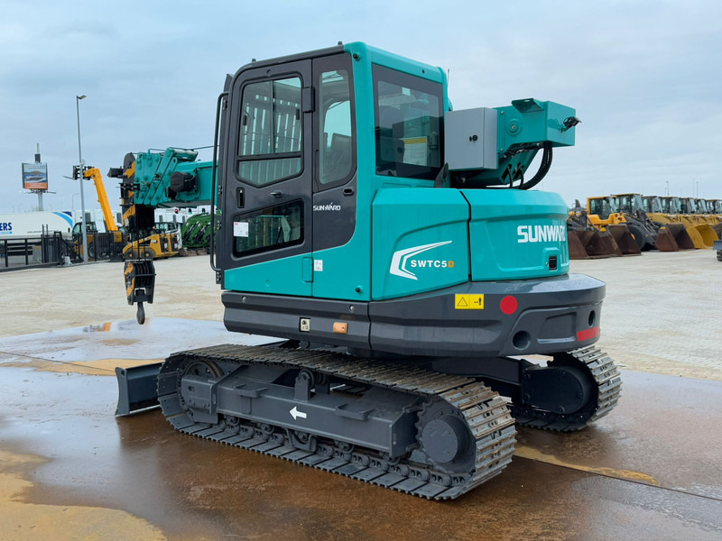 Sunward SWTC5D Telescopic Crawler Crane - CE certifiedd - Grúa sobre orugas: foto 3 Sunward SWTC5D Telescopic Crawler Crane - CE certifiedd - Grúa sobre orugas: foto 3