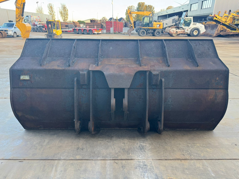 Verachtert Bucket CAT 966M 4.6 cb - Cazo: foto 4 Verachtert Bucket CAT 966M 4.6 cb - Cazo: foto 4