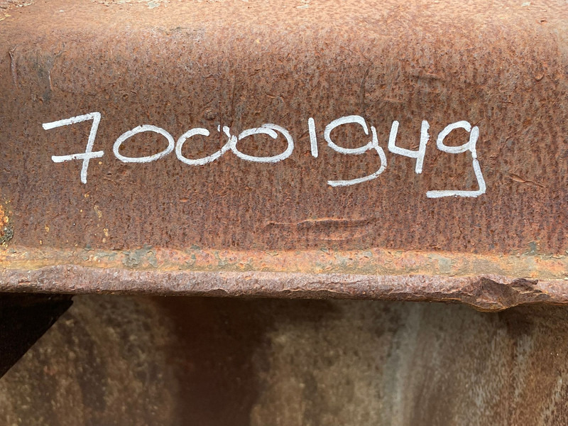 Cazo Verachtert Bucket with teeth: foto 9