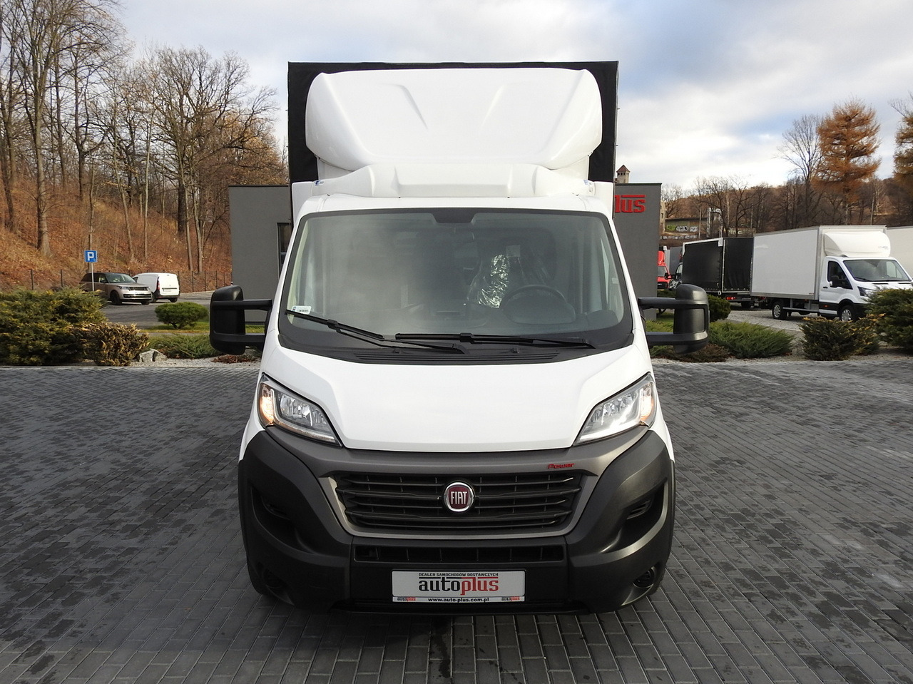 FIAT DUCATO TARPAULIN 10 PALLETS AIR CONDITIONING PNEUMATICS 160HP - Furgoneta con caja de lona: foto 5 FIAT DUCATO TARPAULIN 10 PALLETS AIR CONDITIONING PNEUMATICS 160HP - Furgoneta con caja de lona: foto 5