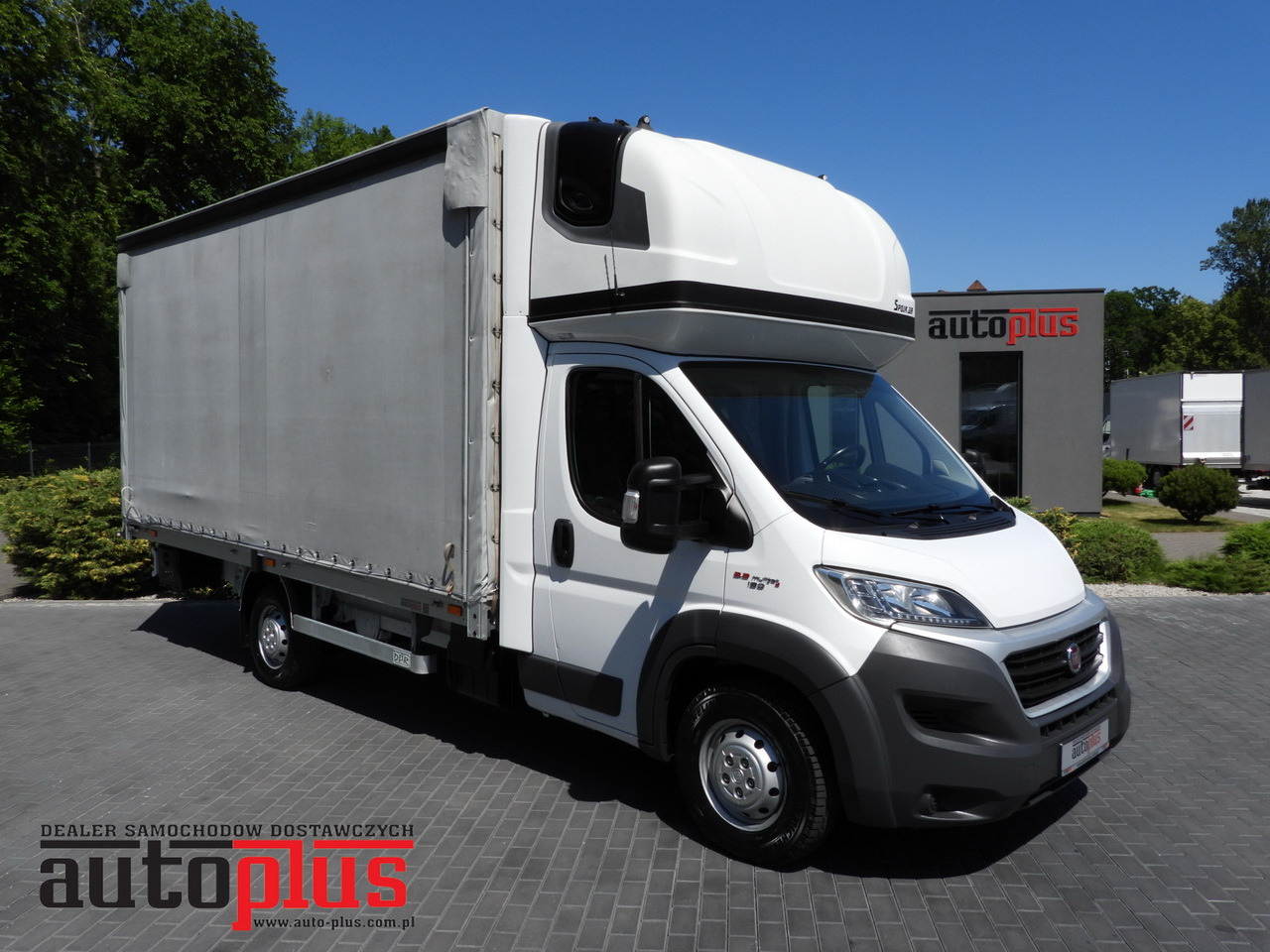 FIAT DUCATO TARPAULIN 10 PALLETS WEBASTO CRUISE CONTROL LED LIGHTS PNEUMATICS AIR CONDITIONING 180HP - Furgoneta con caja de lona: foto 1 FIAT DUCATO TARPAULIN 10 PALLETS WEBASTO CRUISE CONTROL LED LIGHTS PNEUMATICS AIR CONDITIONING 180HP - Furgoneta con caja de lona: foto 1