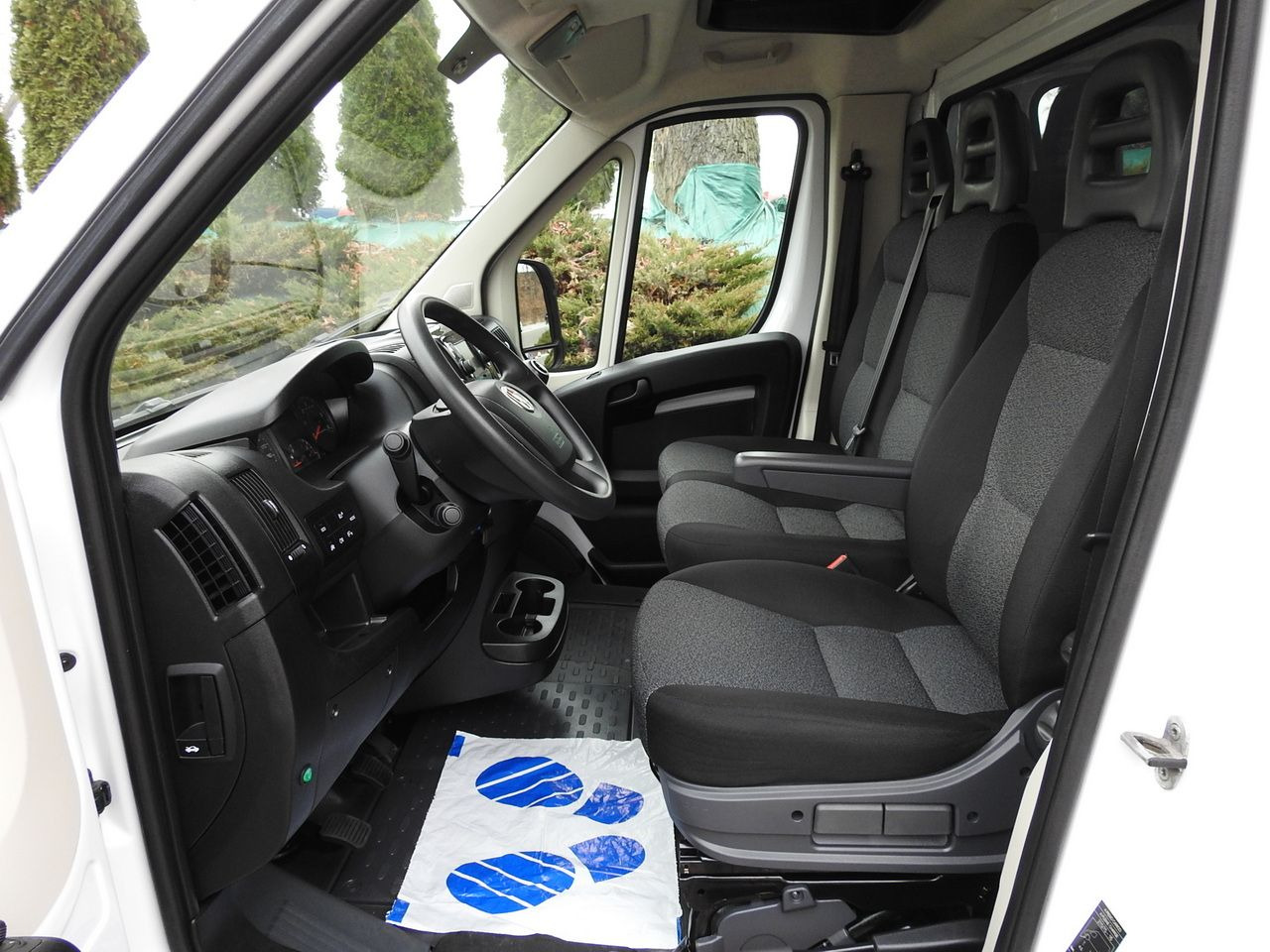 Furgoneta con caja de lona FIAT DUCATO  TARPAULIN 10 PALLETS WEBASTO CRUISE CONTROL NAVIGATION AIR CONDITIONING  180HP: foto 26