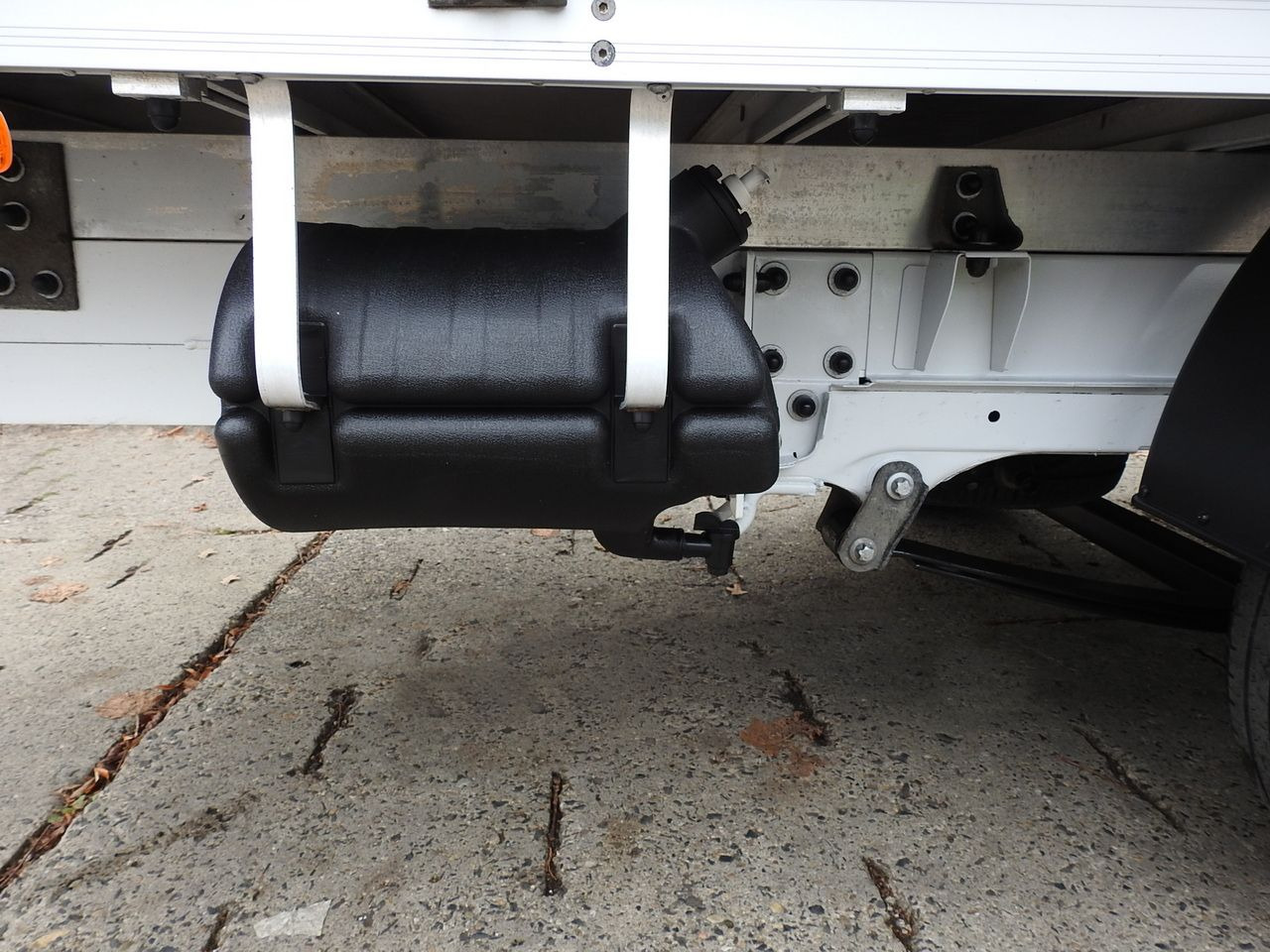 Furgoneta con caja de lona FIAT DUCATO  TARPAULIN 10 PALLETS WEBASTO CRUISE CONTROL NAVIGATION AIR CONDITIONING  180HP: foto 22