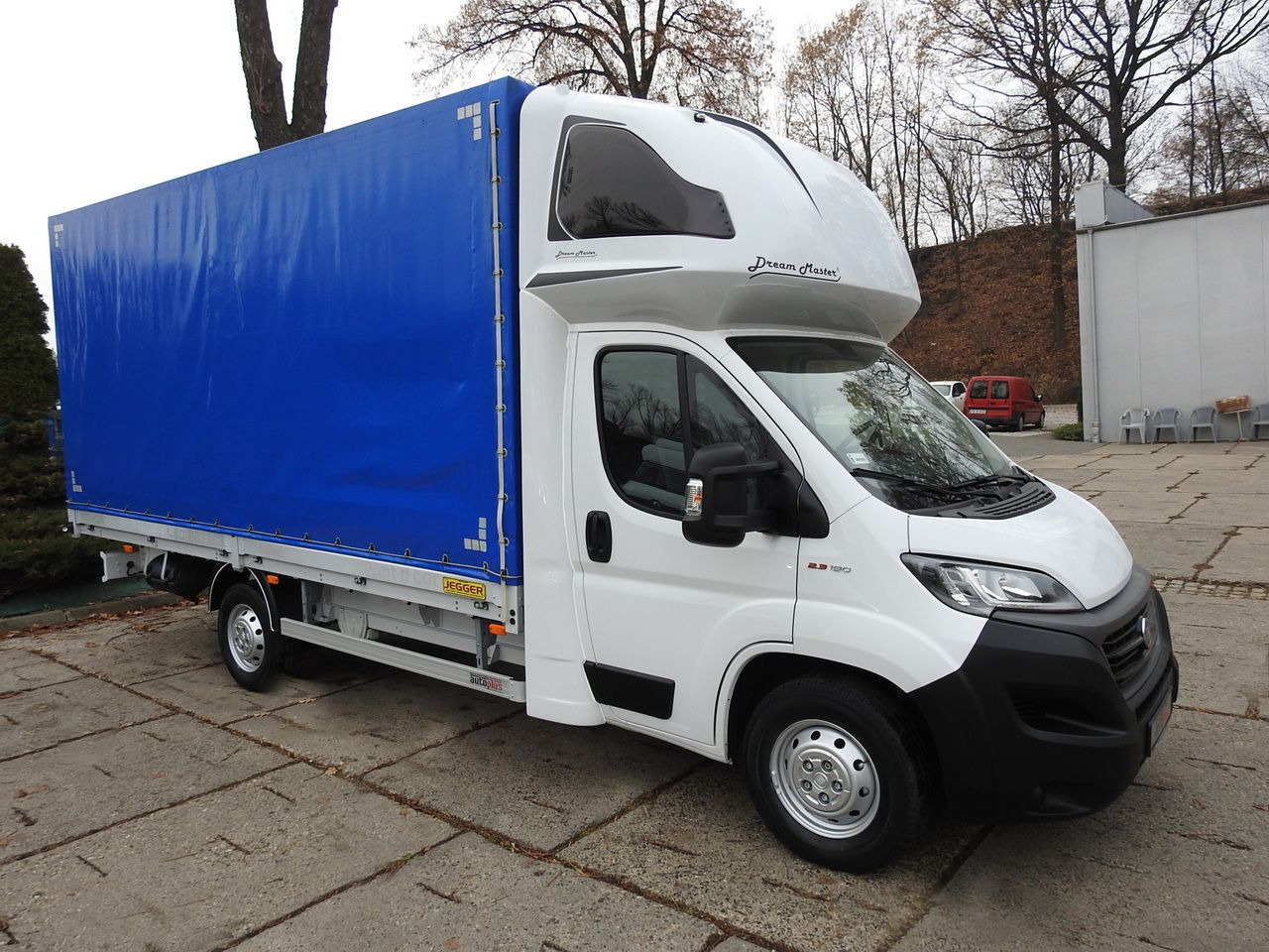 FIAT DUCATO TARPAULIN 10 PALLETS WEBASTO CRUISE CONTROL NAVIGATION AIR CONDITIONING 180HP - Furgoneta con caja de lona: foto 4 FIAT DUCATO TARPAULIN 10 PALLETS WEBASTO CRUISE CONTROL NAVIGATION AIR CONDITIONING 180HP - Furgoneta con caja de lona: foto 4