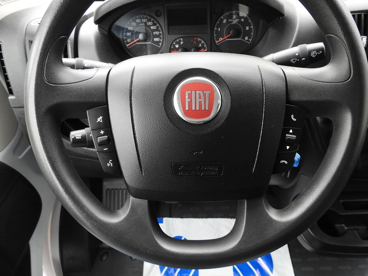 Furgoneta con caja de lona FIAT DUCATO  TARPAULIN 10 PALLETS WEBASTO CRUISE CONTROL NAVIGATION AIR CONDITIONING  180HP: foto 30