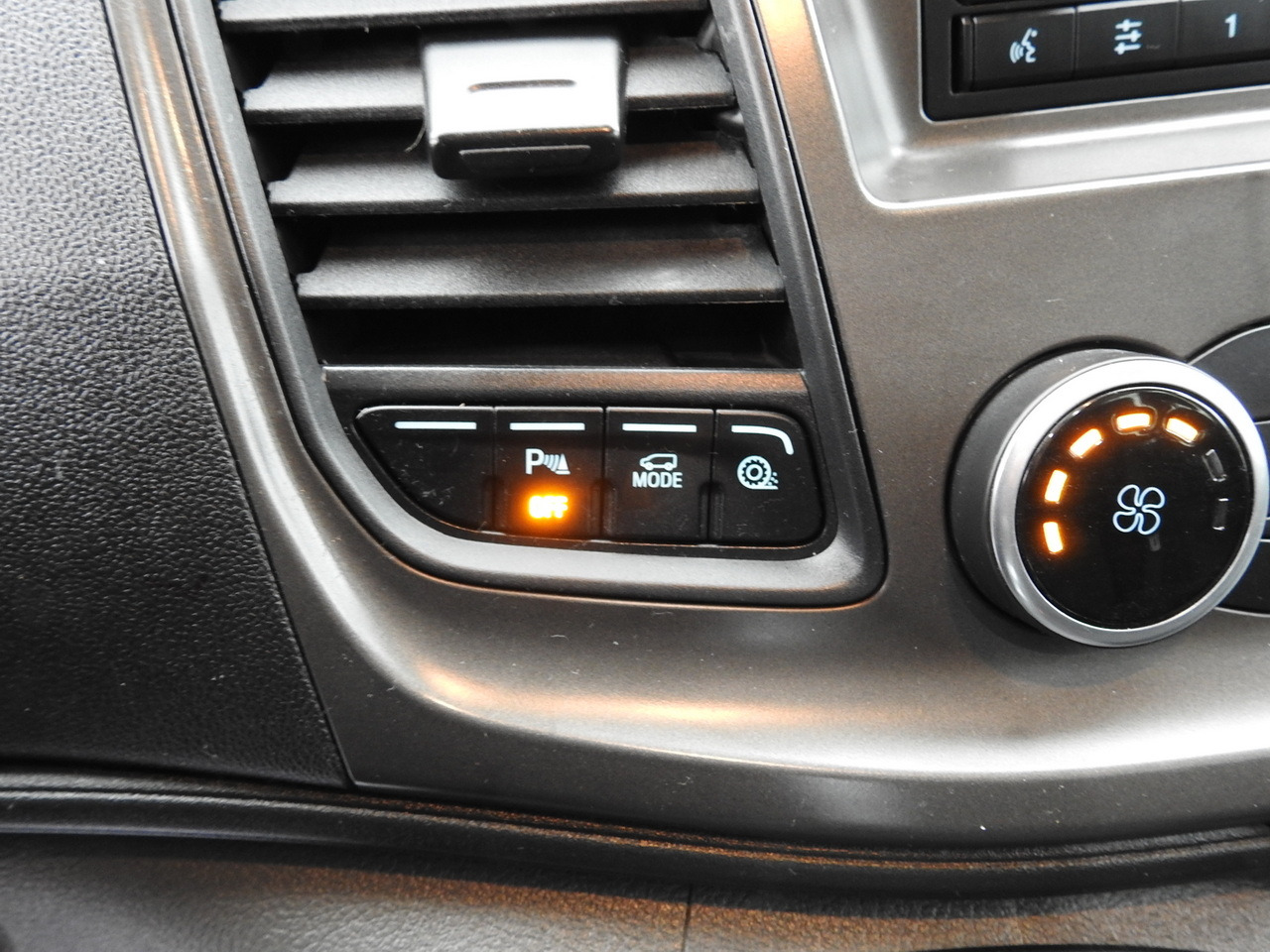 Furgón FORD TRANSIT BOX DELIVERY VAN 6 SEATS CRUISE CONTROL AIR CONDITIONING  185HP: foto 41