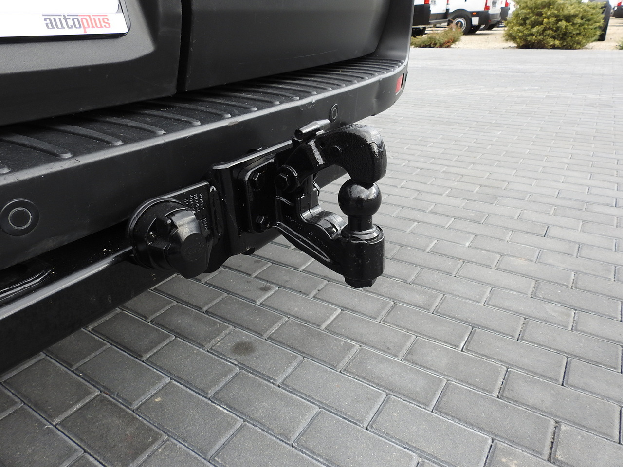 Furgón FORD TRANSIT BOX DELIVERY VAN 6 SEATS CRUISE CONTROL AIR CONDITIONING  185HP: foto 24