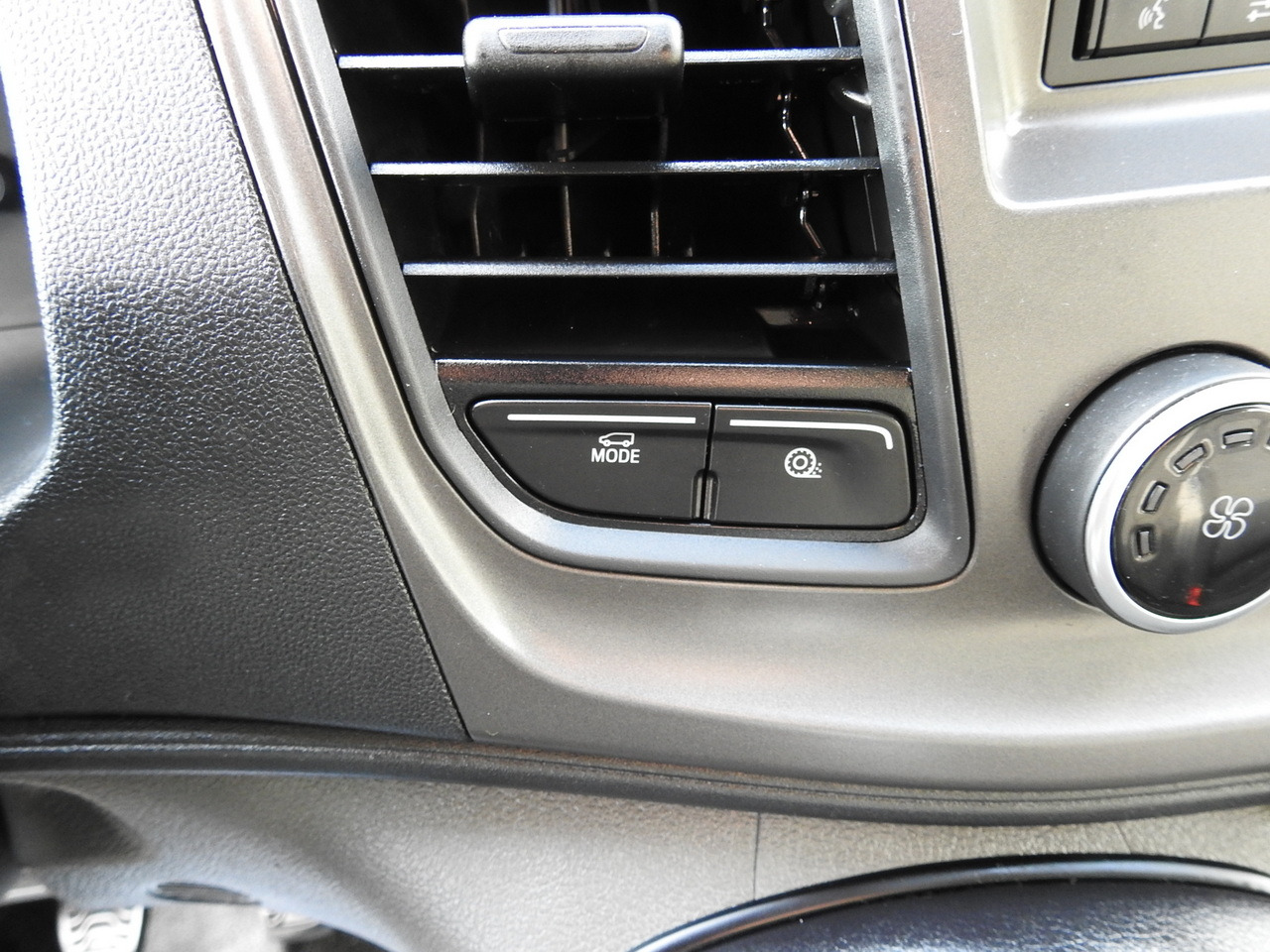 Leasing de FORD TRANSIT REGRIGERATOR BOX -10*C POWER SUPPLY 230V CRUISE CONTROL AIR CONDITIONING LED LIGHTS PNEUMATICS TWIN WHEELS  130HP FORD TRANSIT REGRIGERATOR BOX -10*C POWER SUPPLY 230V CRUISE CONTROL AIR CONDITIONING LED LIGHTS PNEUMATICS TWIN WHEELS  130HP: foto 39