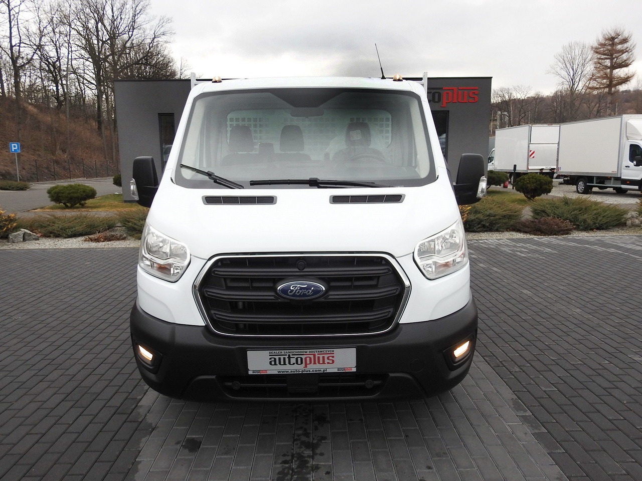FORD TRANSIT TIPPER LED LIGHTS TWIN WHEELS AIR CONDITIONING 130HP - Volquete furgoneta: foto 5 FORD TRANSIT TIPPER LED LIGHTS TWIN WHEELS AIR CONDITIONING 130HP - Volquete furgoneta: foto 5