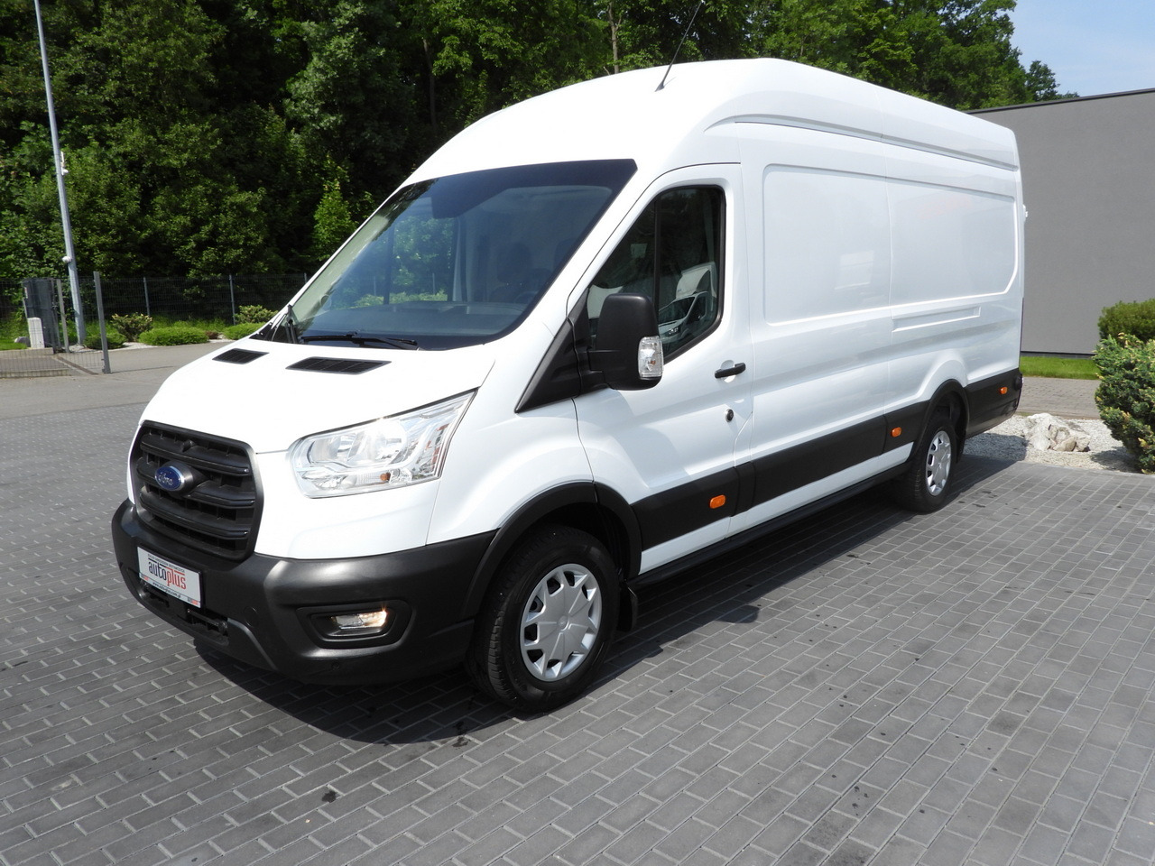 Furgón FORD TRANSIT  VAN CRUISE CONTROL LED LIGHTS AIR CONDITIONING  130HP: foto 6