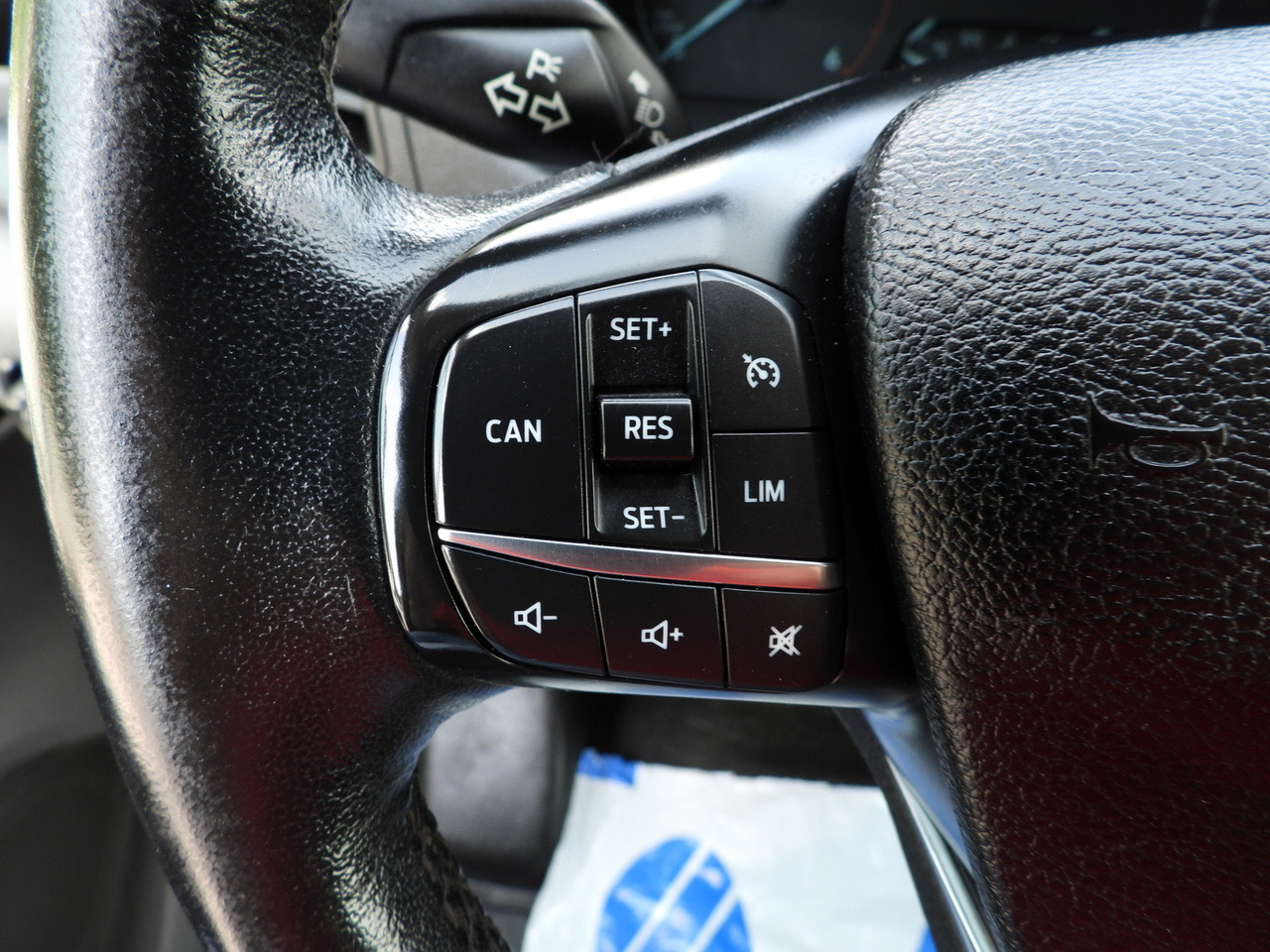 Furgón FORD TRANSIT  VAN CRUISE CONTROL LED LIGHTS AIR CONDITIONING  130HP: foto 28