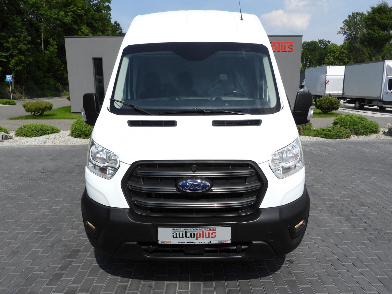 Furgón FORD TRANSIT  VAN CRUISE CONTROL LED LIGHTS AIR CONDITIONING  130HP: foto 5