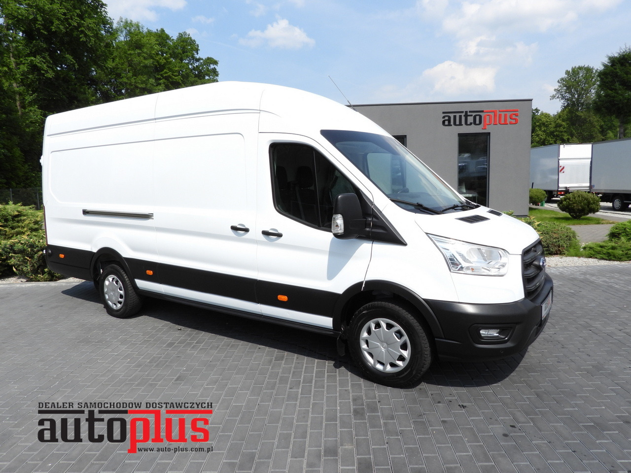 FORD TRANSIT  VAN CRUISE CONTROL LED LIGHTS AIR CONDITIONING  130HP - Furgón: foto 1 FORD TRANSIT  VAN CRUISE CONTROL LED LIGHTS AIR CONDITIONING  130HP - Furgón: foto 1