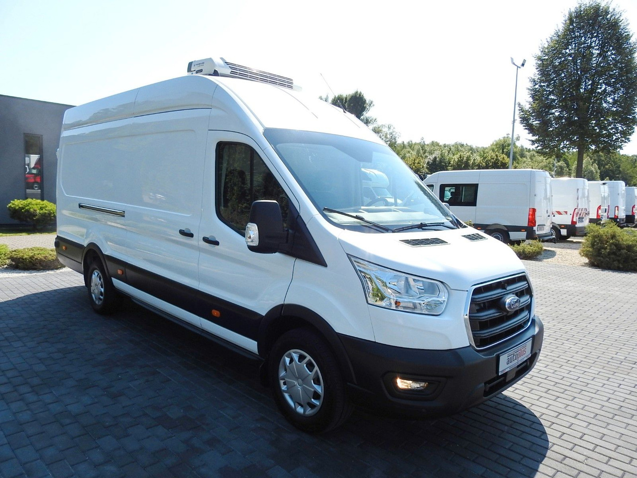 Ford TRANSIT KÜHLKASTENWAGEN 0*C HEIZFUNKTION Ford TRANSIT KÜHLKASTENWAGEN 0*C HEIZFUNKTION - Furgoneta frigorifica: foto 4 Ford TRANSIT KÜHLKASTENWAGEN 0*C HEIZFUNKTION Ford TRANSIT KÜHLKASTENWAGEN 0*C HEIZFUNKTION - Furgoneta frigorifica: foto 4
