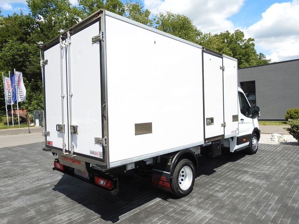 Ford TRANSIT KÜHLKOFFER 0*C STROMVERSORGUNG 230V A/C - Furgoneta frigorifica: foto 3 Ford TRANSIT KÜHLKOFFER 0*C STROMVERSORGUNG 230V A/C - Furgoneta frigorifica: foto 3