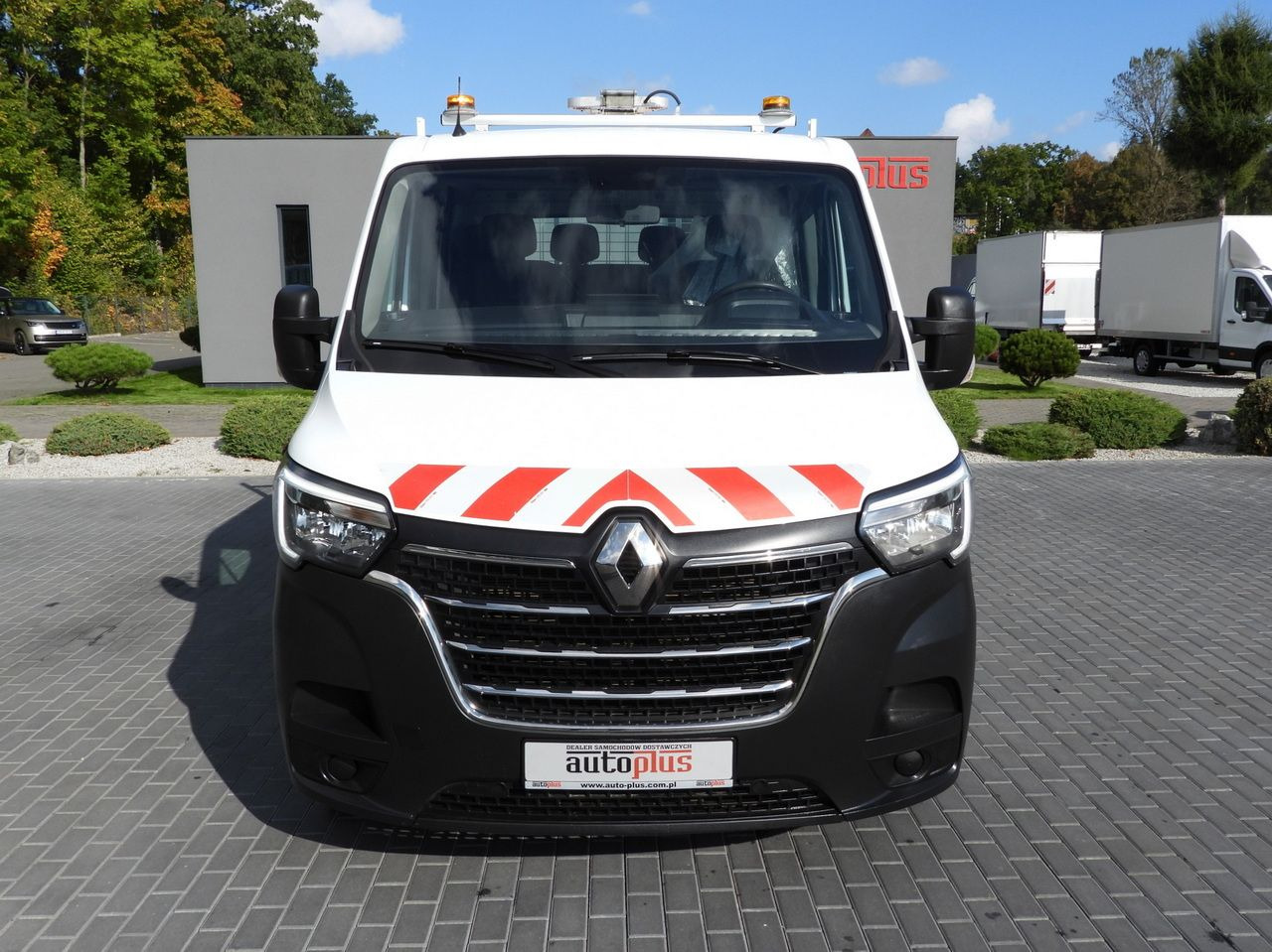 RENAULT MASTER TIPPER DOUBLE CABIN DOKA 6 SEATS CRUISE CONTROL LED LIGHTS TWIN WHEELS AIR CONDITIONING 165HP - Furgoneta: foto 5 RENAULT MASTER TIPPER DOUBLE CABIN DOKA 6 SEATS CRUISE CONTROL LED LIGHTS TWIN WHEELS AIR CONDITIONING 165HP - Furgoneta: foto 5