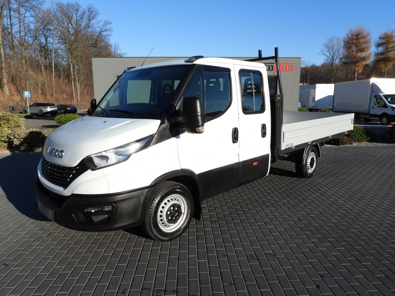 Furgoneta combi IVECO DAILY 35S14 STAKE BODY DOUBLE CABIN DOKA 7 SEATS CRUISE CONTROL AIR CONDITIONING  140HP: foto 14