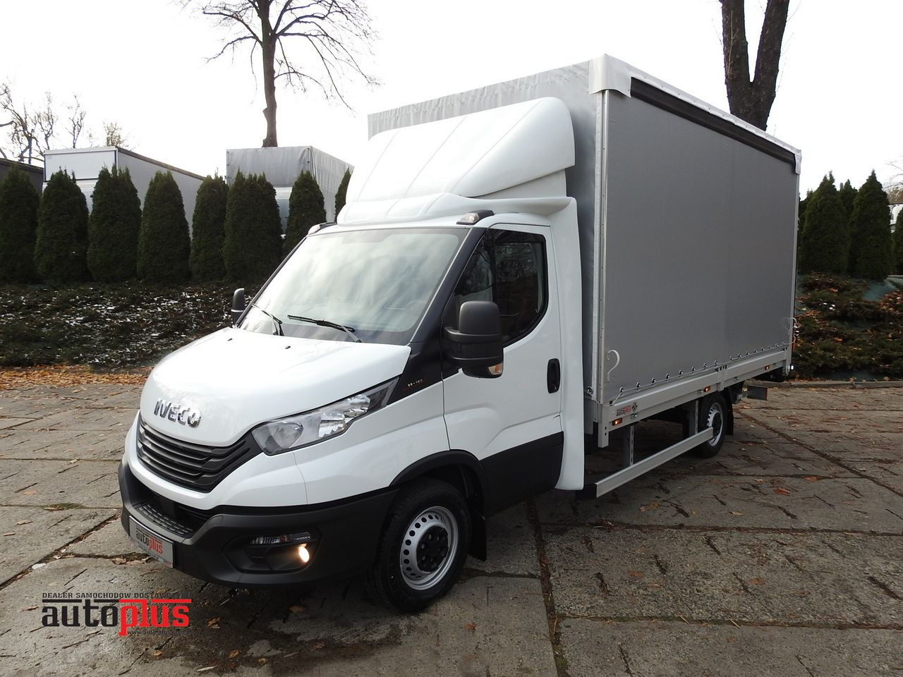 IVECO DAILY 35S16 NEW TARPAULIN LIFT 8 PALLETS CRUISE CONTROL AIR CONDITIONING 160HP - Furgoneta con caja de lona: foto 1 IVECO DAILY 35S16 NEW TARPAULIN LIFT 8 PALLETS CRUISE CONTROL AIR CONDITIONING 160HP - Furgoneta con caja de lona: foto 1