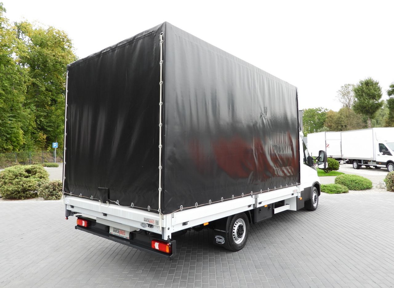 IVECO DAILY 35S18 TARPAULIN 10 PALLETS WEBASTO CRUISE CONTROL PNEUMATICS AIR CONDITIONING 180HP - Furgoneta con caja de lona: foto 3 IVECO DAILY 35S18 TARPAULIN 10 PALLETS WEBASTO CRUISE CONTROL PNEUMATICS AIR CONDITIONING 180HP - Furgoneta con caja de lona: foto 3