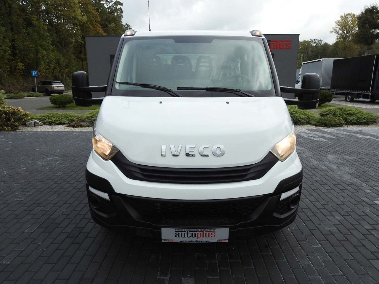 Iveco DAILY 35S15 PRITSCHE DOPPELKABINE DOKA 7 SITZE - Caja abierta furgoneta, Furgoneta combi: foto 5 Iveco DAILY 35S15 PRITSCHE DOPPELKABINE DOKA 7 SITZE - Caja abierta furgoneta, Furgoneta combi: foto 5