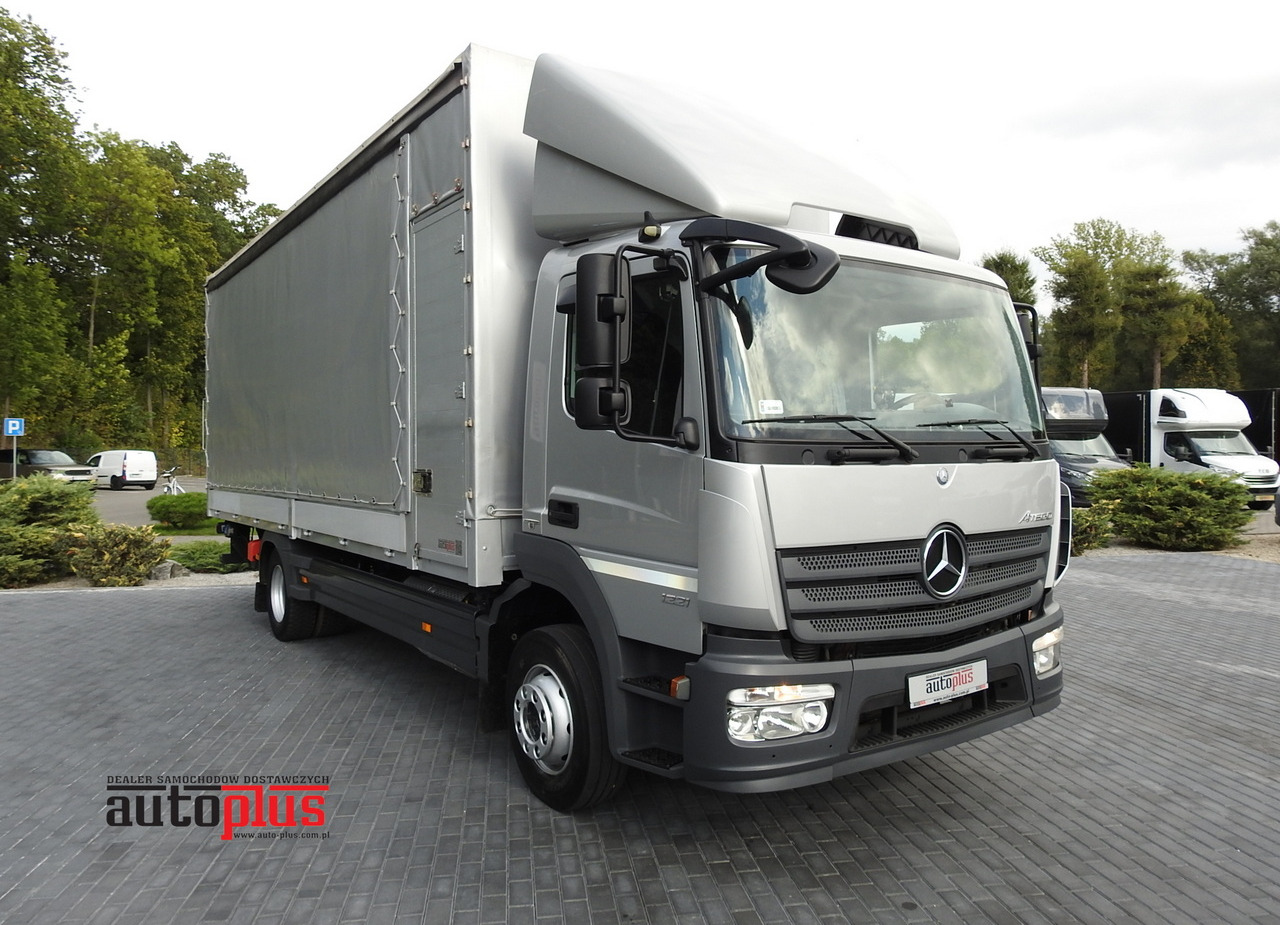 MERCEDES ATEGO 1221 TARPAULIN LIFT 16 PALLETS WEBASTO AIR CONDITIONING PNEUMATICS TWIN WHEELS 230HP - Furgoneta con caja de lona: foto 1 MERCEDES ATEGO 1221 TARPAULIN LIFT 16 PALLETS WEBASTO AIR CONDITIONING PNEUMATICS TWIN WHEELS 230HP - Furgoneta con caja de lona: foto 1