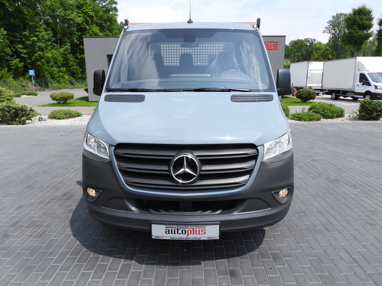 MERCEDES SPRINTER 315 STAKE BODY 8 PALLETS CRUISE CONTROL AIR CONDITIONING 150HP - Caja abierta furgoneta: foto 5 MERCEDES SPRINTER 315 STAKE BODY 8 PALLETS CRUISE CONTROL AIR CONDITIONING 150HP - Caja abierta furgoneta: foto 5