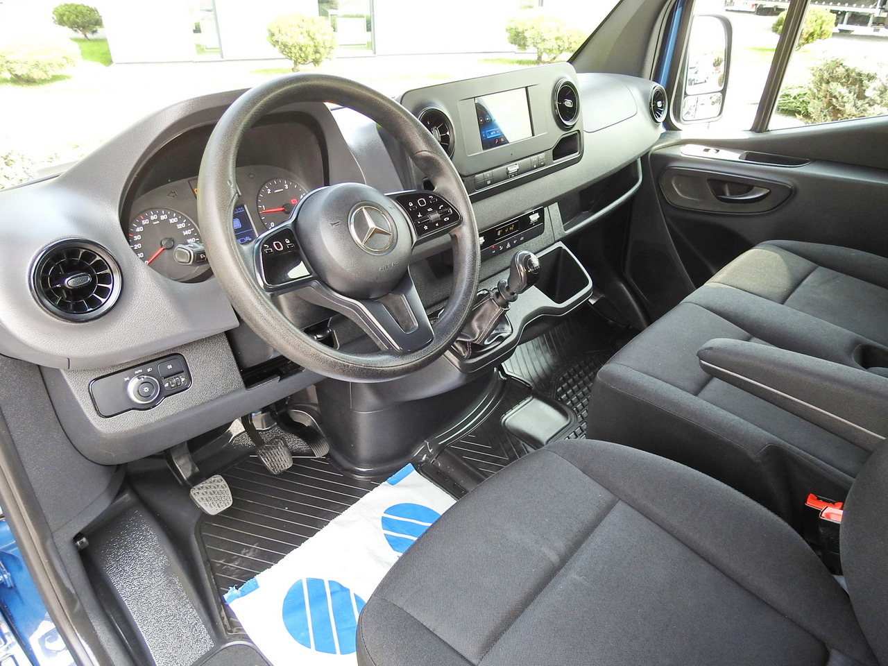 MERCEDES SPRINTER 316 STAKE BODY DOUBLE CABIN DOKA 7 SEATS AIR CONDITIONING  160HP - Furgoneta combi: foto 2 MERCEDES SPRINTER 316 STAKE BODY DOUBLE CABIN DOKA 7 SEATS AIR CONDITIONING  160HP - Furgoneta combi: foto 2